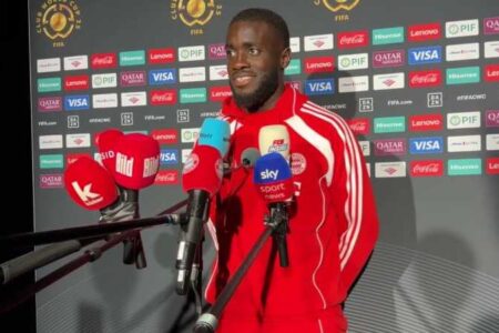 Dayot Upamecano soll seinen Vertrag beim FC Bayern verlängern. Jetzt spricht der Verteidiger über den Stand der Verhandlungen.

#fcbayern #bayern #bundesliga 

📲 Die unverzichtbare App für alle FC Bayern Fans! Lade dir unsere FCBinside-App kostenlos herunter und verpasse keine FCB News mehr: https://fcbinside.page.link/yt-app

🔴 fcbinside.de - Von Bayern-Fans für Bayern-Fans!

Alle Nachrichten rund um die Bundesliga, Champions League und vieles mehr! Oft kritisch und subjektiv aber nie unsachlich. Mit unseren Shows bist du immer bestens über die wichtigsten Ereignisse rund um den FC Bayern informiert. News, Transfers, Analysen & mehr!

Wenn Du noch mehr von uns sehen willst, dann checke unsere Website für Daily-News: https://www.fcbinside.de

❤️ Uns gibt es außerdem auf folgenden Kanälen:

► Twitter: https://twitter.com/fcbinside_de
► Instagram: https://www.instagram.com/fcbinsidede/
► https://fcbinside.de/impressum/

Bildagentur: IMAGO, tags: neuen - youtube